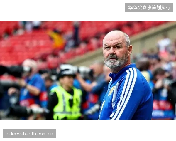 苏格兰中场吉尔摩在赛前热身赛中不幸受伤，无情告别自己的世界杯梦想